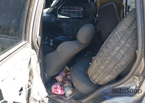 2004 Jeep Grand Cherokee Laredo from USA, damaged, VIN 1J4GX48N34C435434